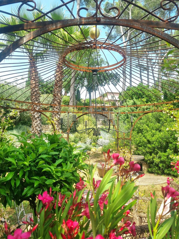 Bastide - 300 m² - 7 pièces