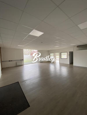 Bureau - 450 m²