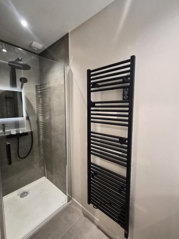 Appartement - 102 m² - 4 pièces