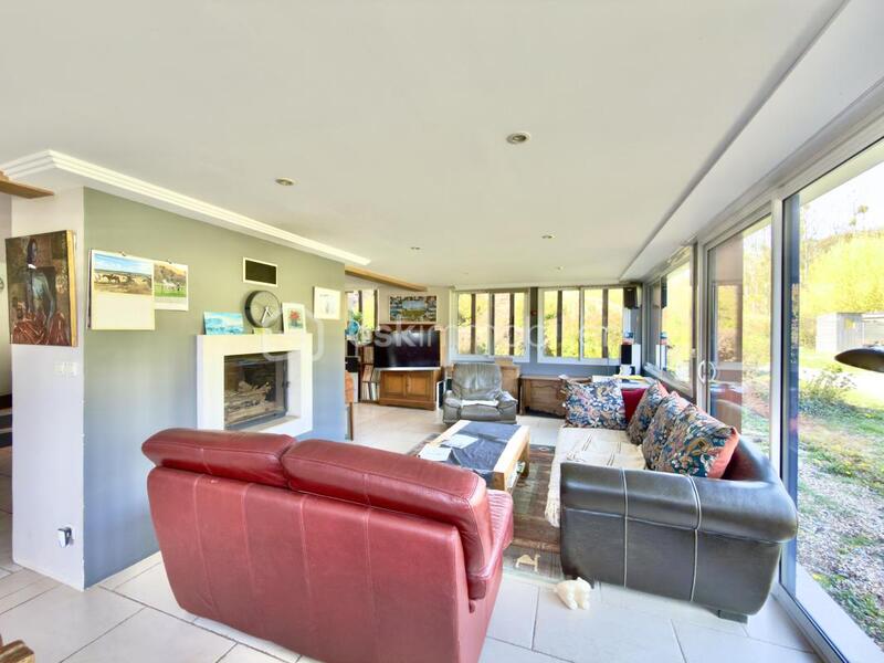 Maison - 160 m² - 8 pièces