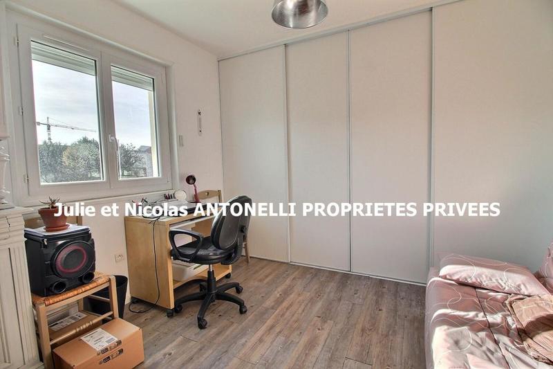 Maison - 89 m² - 5 pièces