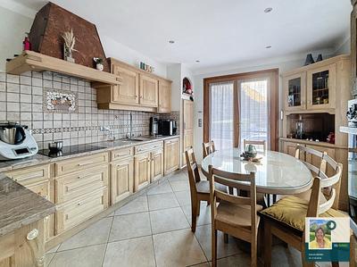 Maison - 162 m² - 7 pièces