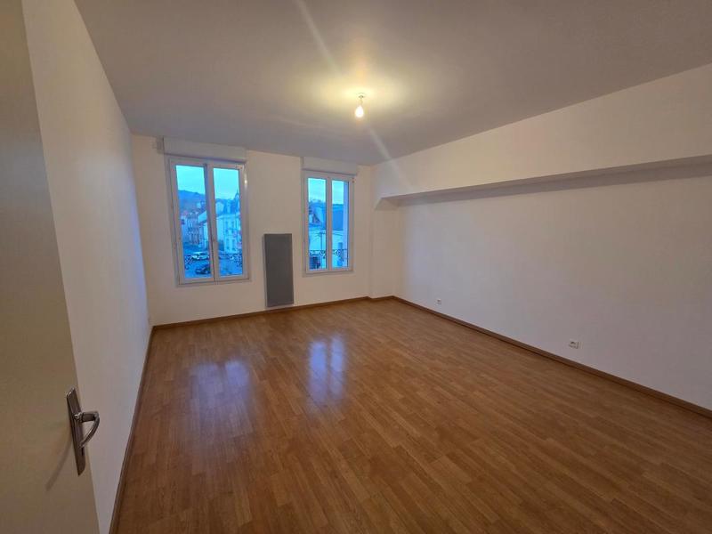 Appartement - 120 m² - 3 pièces