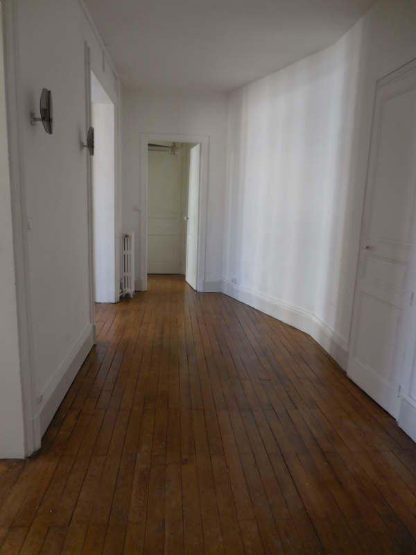 Appartement - 90 m² - 3 pièces