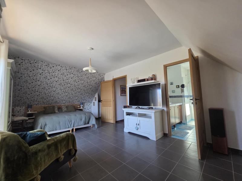 Maison - 154 m² - 5 pièces