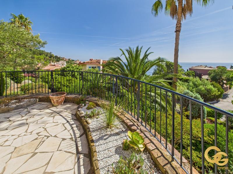 Appartement - 77 m² - 3 pièces