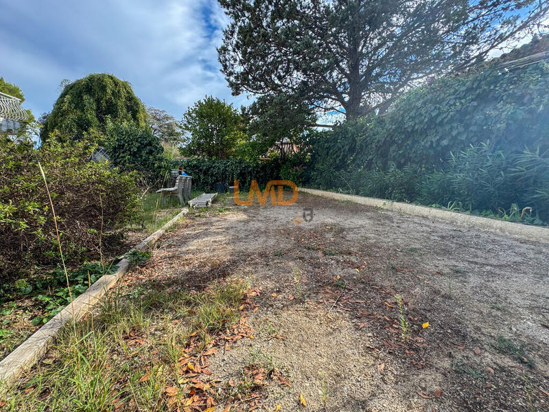 Maison - 185 m² - 6 pièces