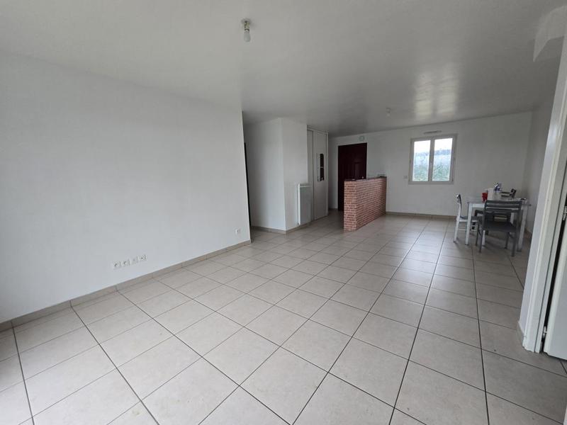 Maison - 85 m² - 5 pièces