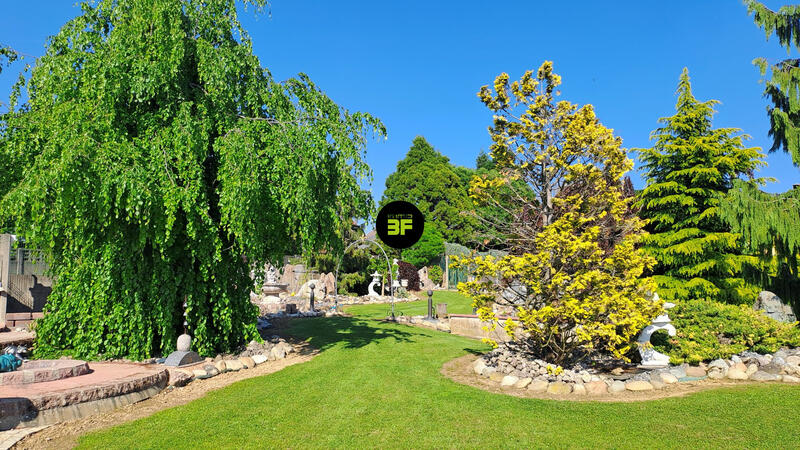 Maison - 195 m² - 7 pièces