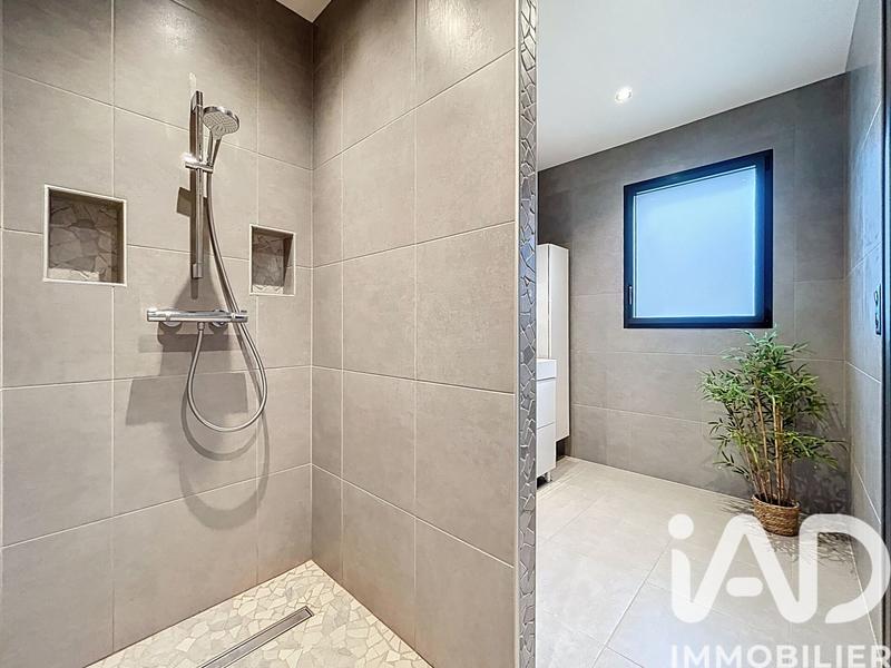 Maison - 136 m² - 7 pièces