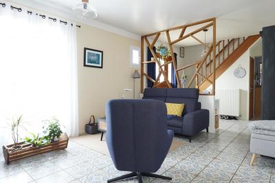 Maison - 196 m² - 7 pièces