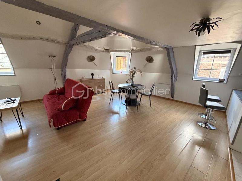 Immeuble - 198 m² - 6 pièces