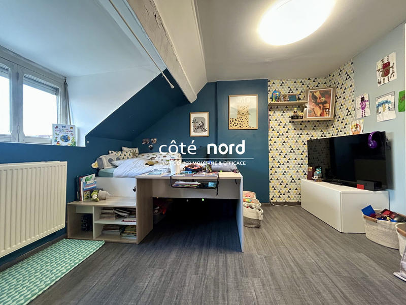 Maison - 90 m² - 5 pièces