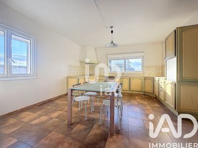 Appartement - 127 m² - 4 pièces