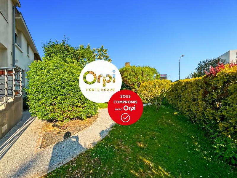 Maison - 98 m² - 6 pièces