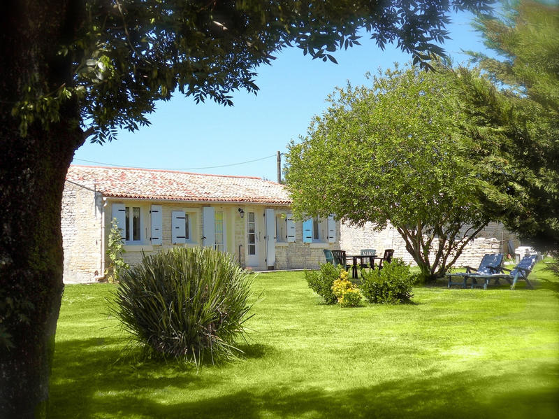 Maison - 215 m² - 10 pièces