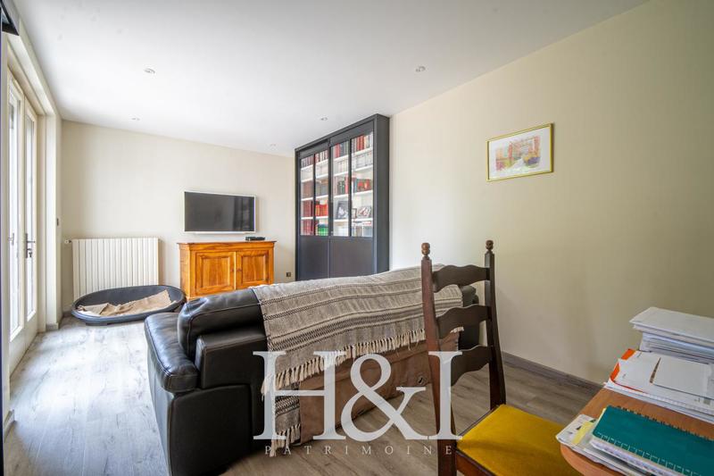 Propriété - 158 m² - 5 pièces