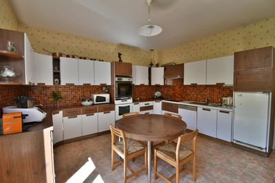 Maison - 155 m² - 7 pièces