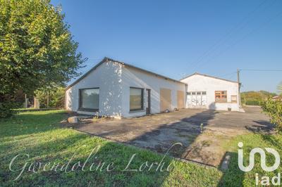 Maison - 225 m² - 7 pièces