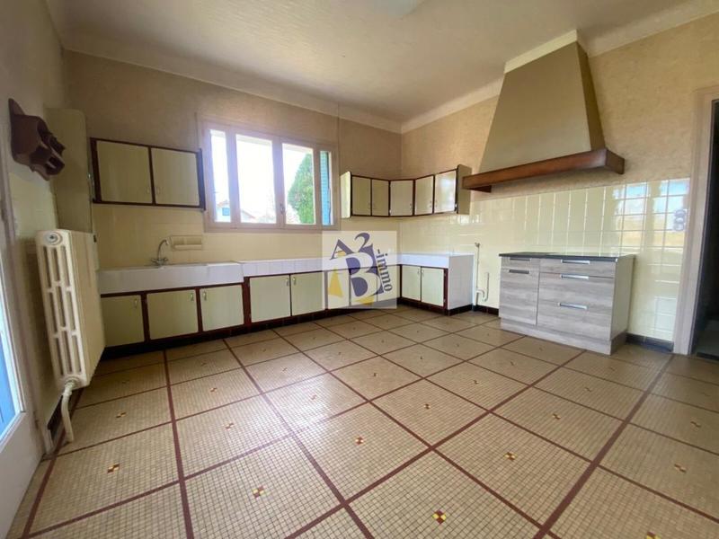 Maison - 160 m² - 5 pièces