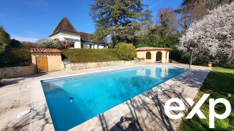 Maison - 165 m² - 5 pièces