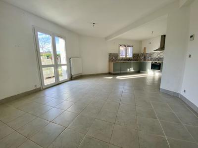Maison - 87 m² - 4 pièces