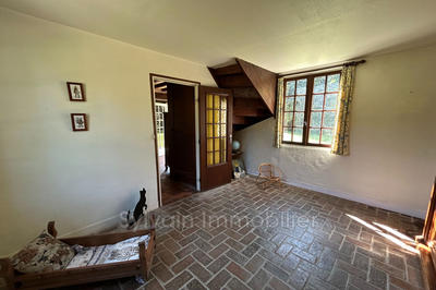 Maison - 122 m² - 8 pièces