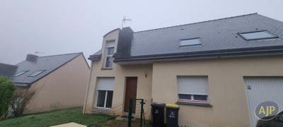 Maison - 100 m² - 6 pièces