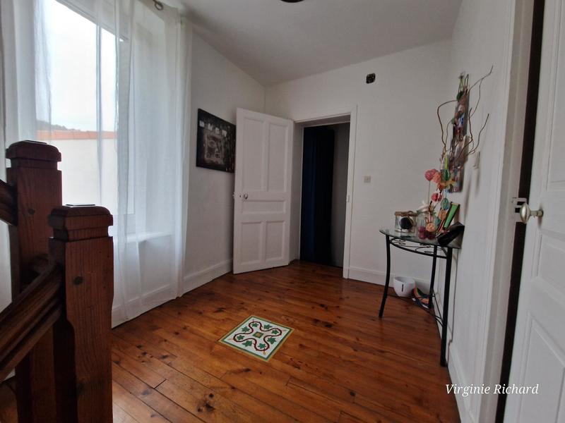 Maison - 106 m² - 6 pièces