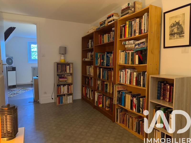 Maison - 138 m² - 5 pièces
