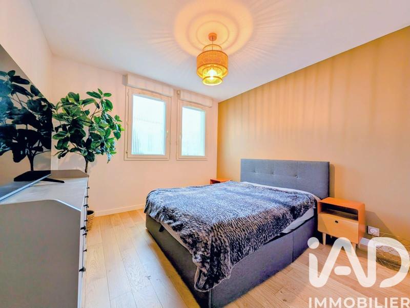 Appartement - 83 m² - 4 pièces