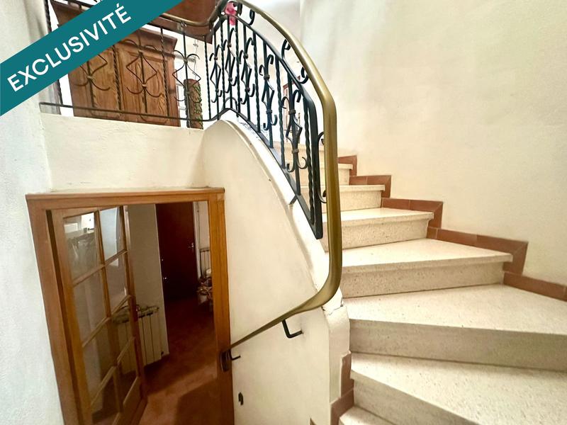 Maison - 171 m² - 7 pièces