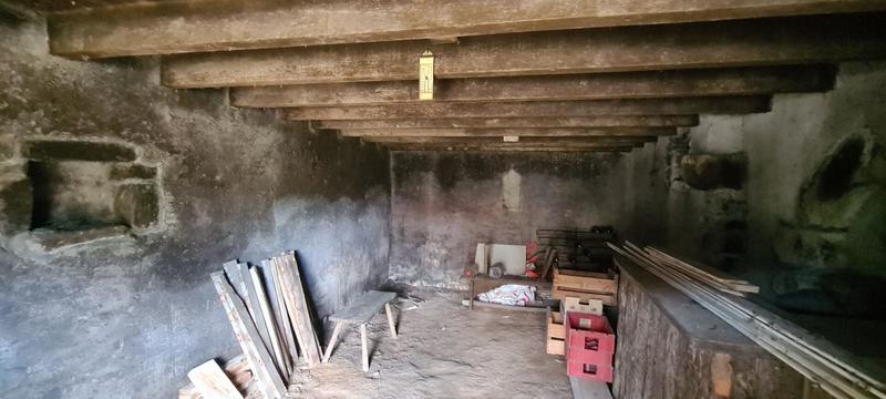 Grange - 74 m² - 3 pièces