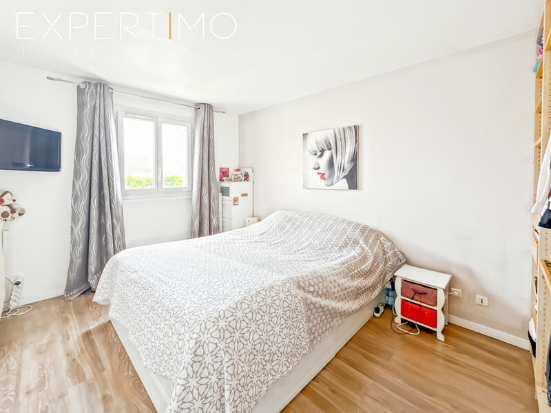 Maison - 77 m² - 4 pièces