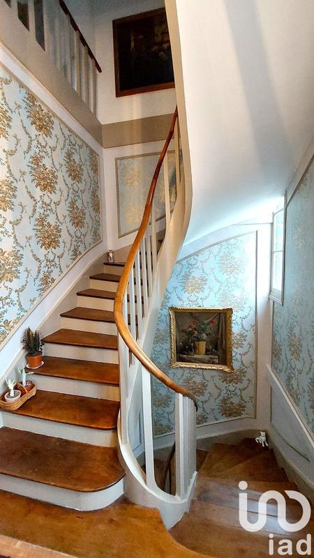 Maison de ville - 200 m² - 8 pièces