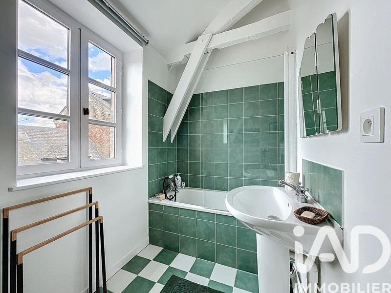 Appartement - 93 m² - 4 pièces