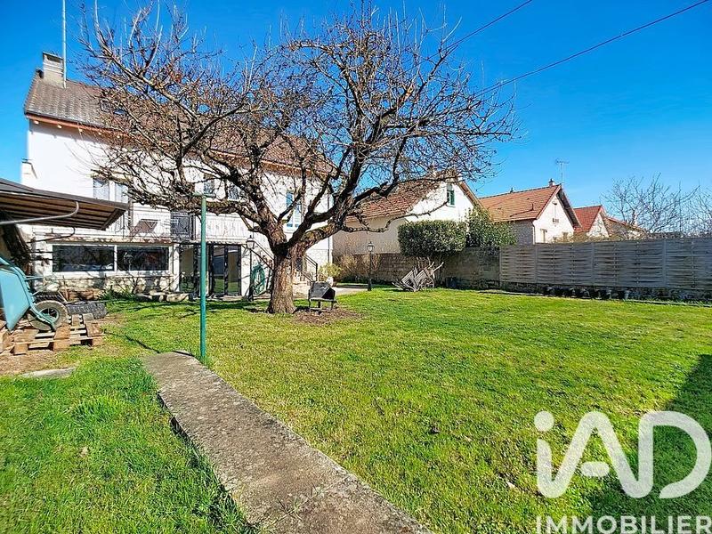 Maison - 110 m² - 6 pièces