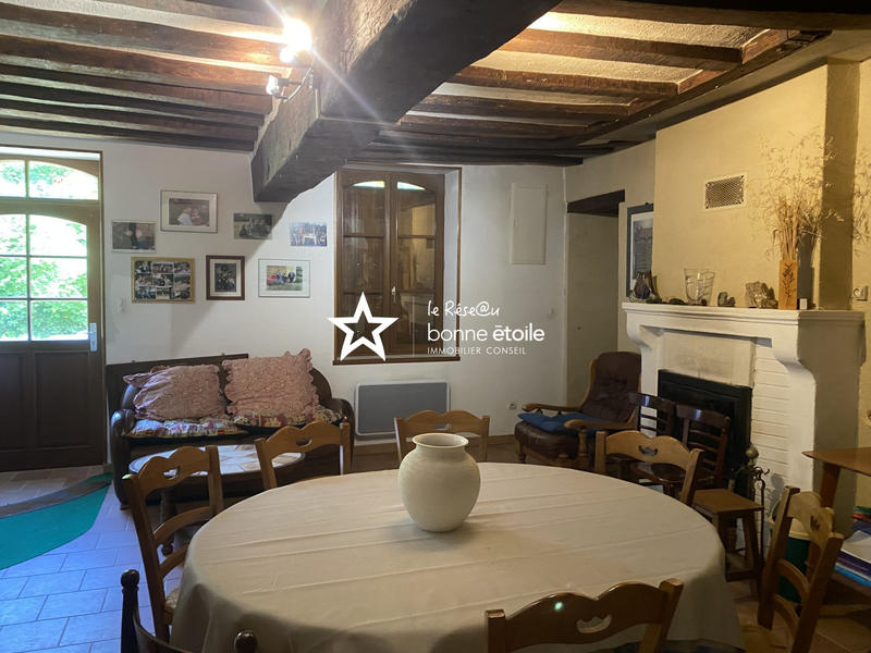 Maison - 147 m² - 7 pièces