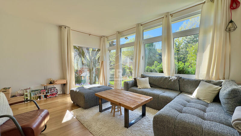 Maison - 131 m² - 8 pièces