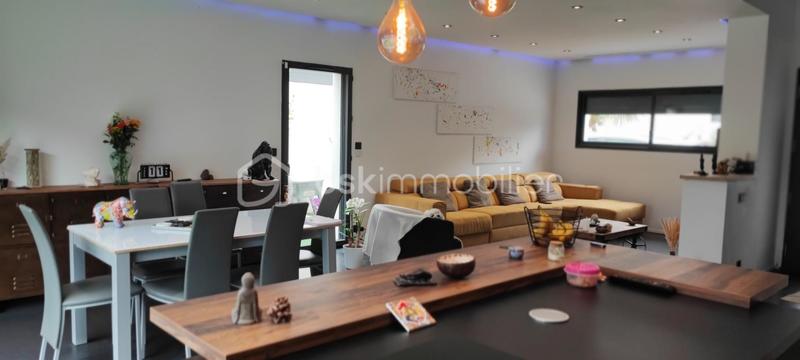 Maison - 157 m² - 5 pièces