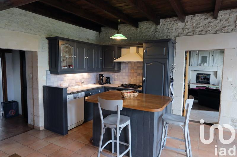 Maison - 213 m² - 5 pièces