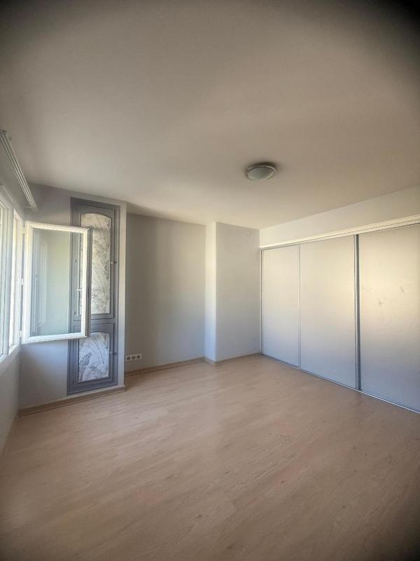 Maison - 133 m² - 5 pièces