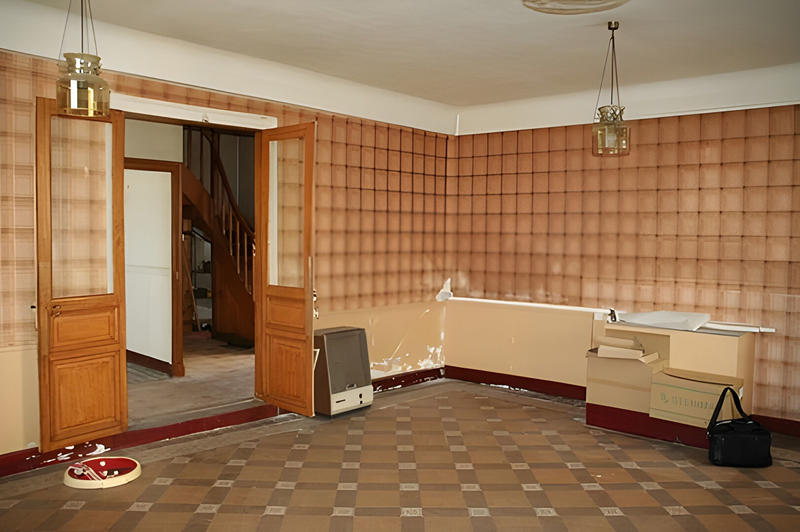 Immeuble - 105 m² - 11 pièces