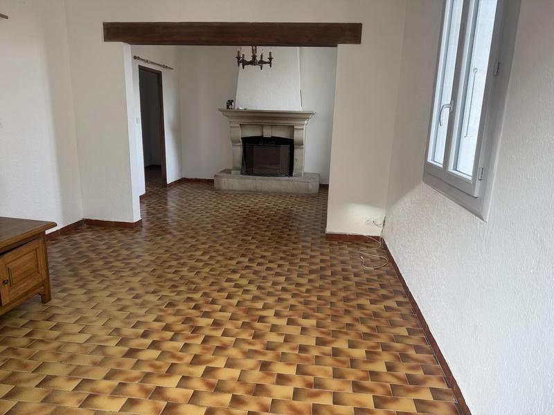 Maison - 96 m² - 4 pièces