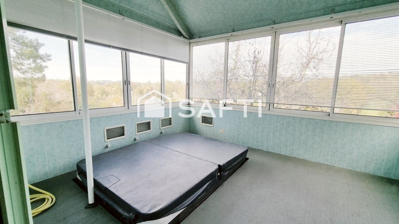 Maison - 191 m² - 11 pièces