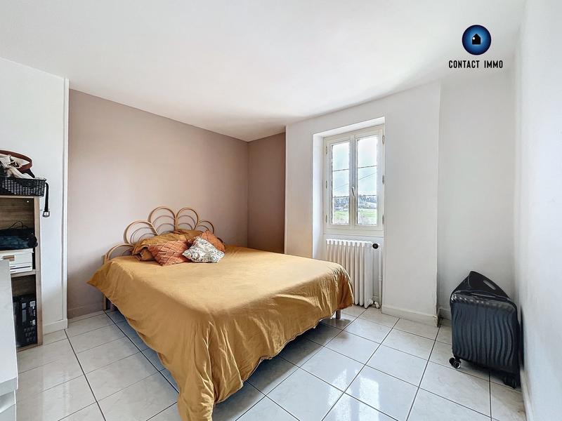 Maison - 95 m² - 4 pièces