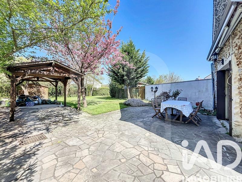 Maison - 159 m² - 6 pièces