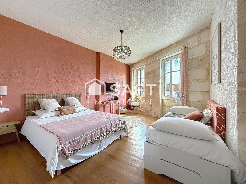 Maison de maîtres - 320 m² - 12 pièces