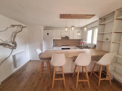 Maison - 140 m² - 7 pièces