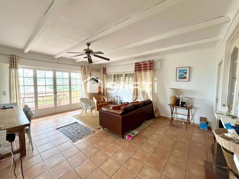 Appartement - 110 m² - 4 pièces